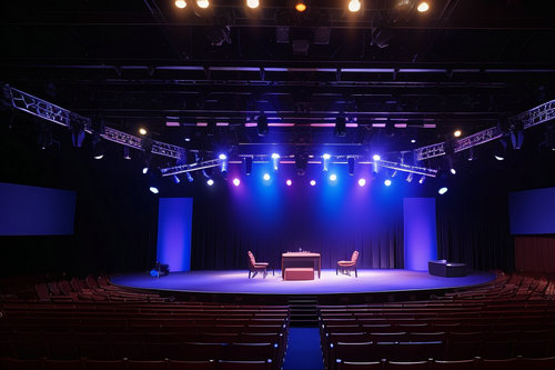 鄭州舞臺(tái)桁架出租與搭建